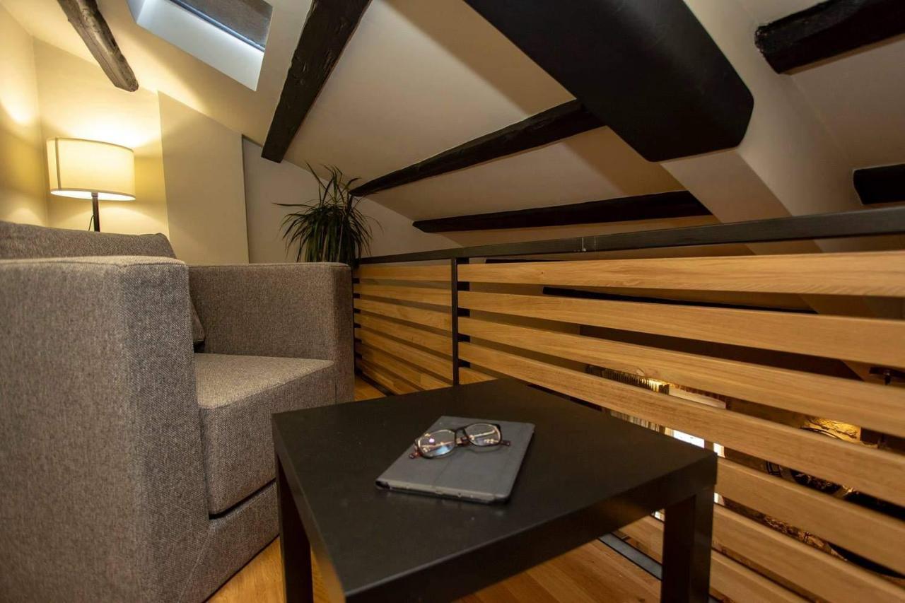 ˇdcˇ Modern Apartment Near The Church Ρόβινι Εξωτερικό φωτογραφία