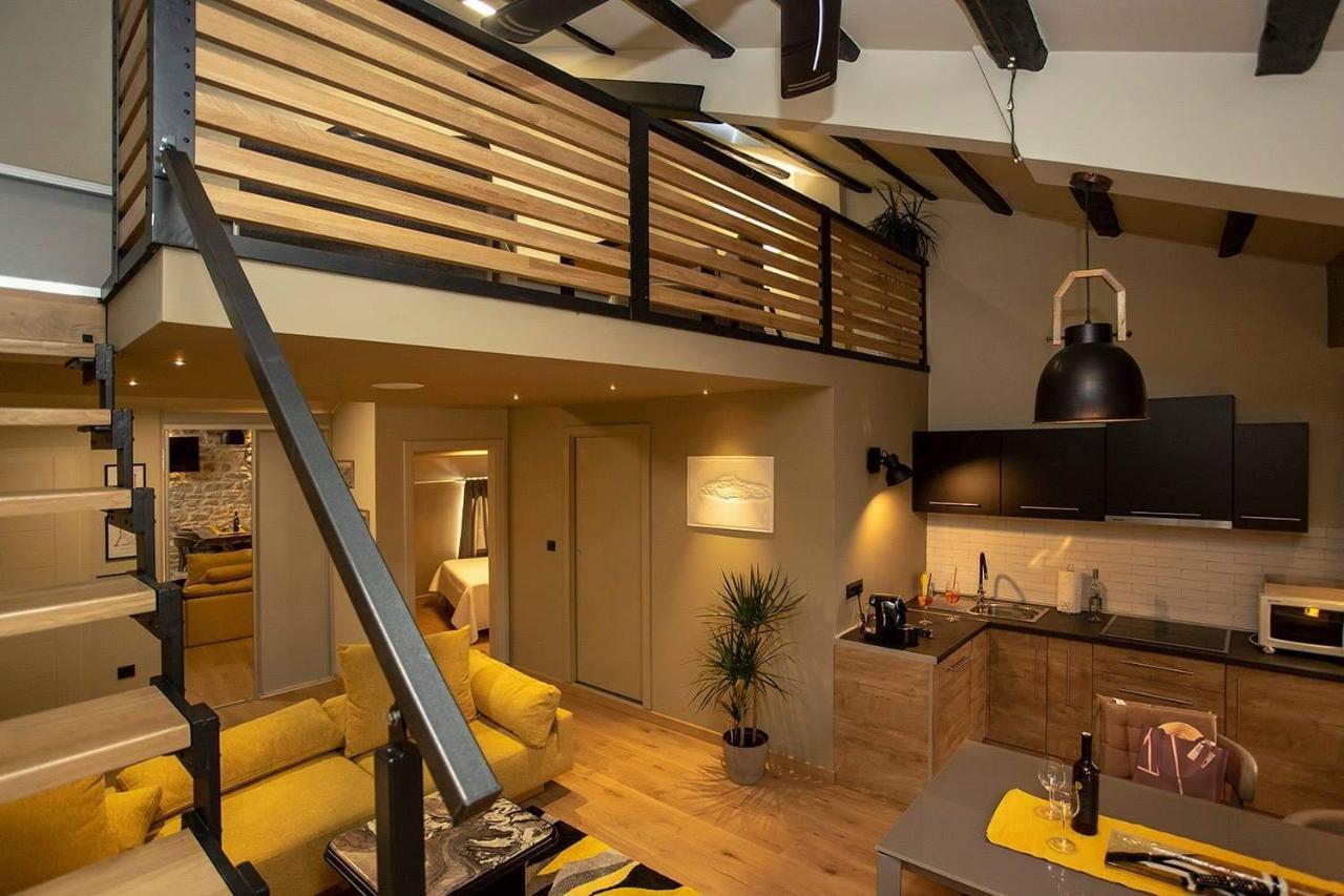 ˇdcˇ Modern Apartment Near The Church Ρόβινι Εξωτερικό φωτογραφία